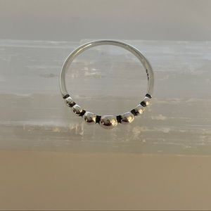 NEW! 925 Sterling Silver decorative ball ring.
